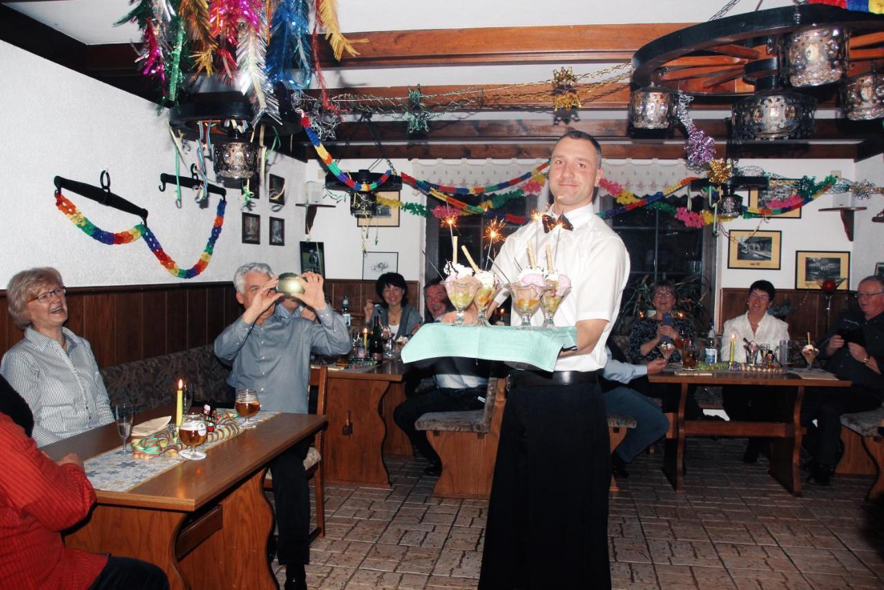 Landgasthof Zur Wildbahn Burg  Extérieur photo